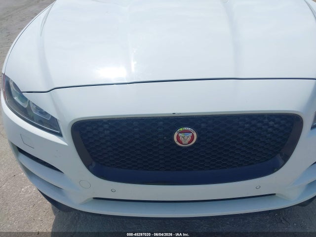Jaguar F-PACE 35t Premium
