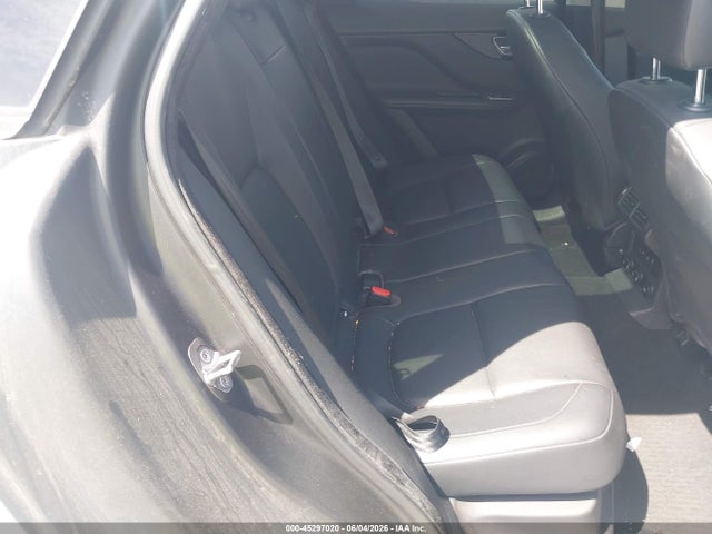 Jaguar F-PACE 35t Premium