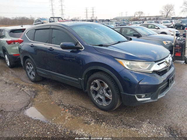 Salvage Honda CR-V Image