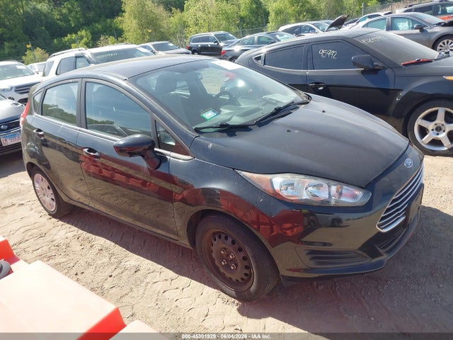 Salvage Ford Fiesta Image