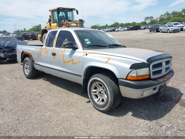 Salvage Dodge Dakota Image