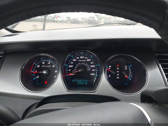 Ford Taurus Sel