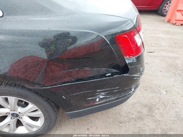 Ford Taurus Sel