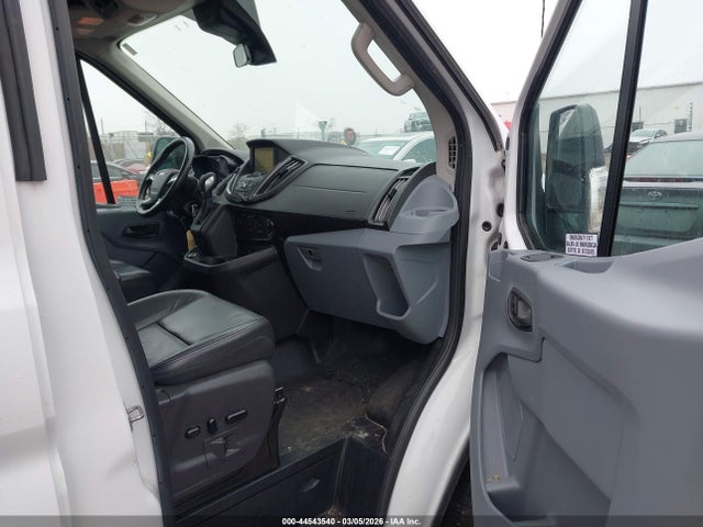 Ford Transit Xlt
