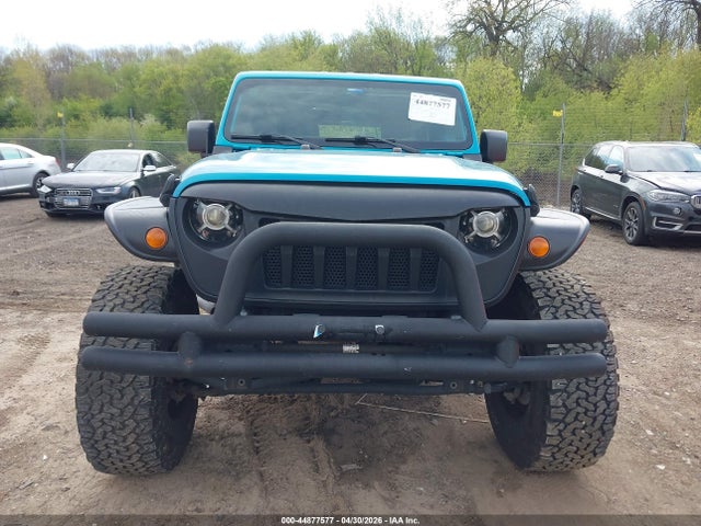 Jeep Wrangler Sport 4x4