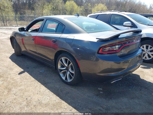 Dodge Charger Sxt