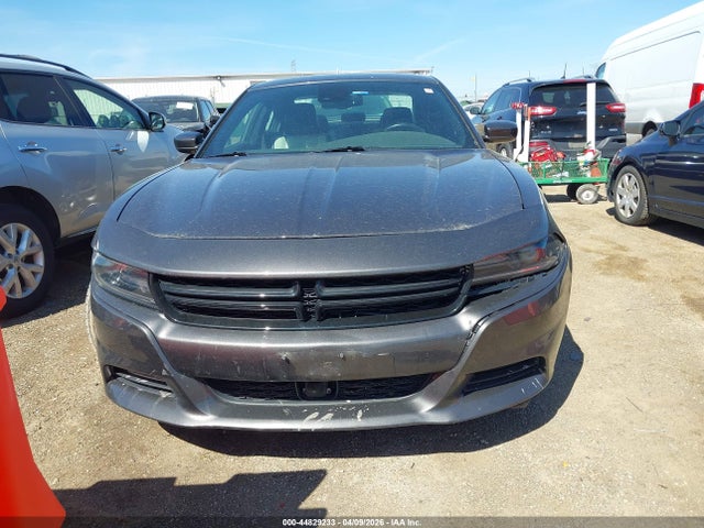Dodge Charger Sxt