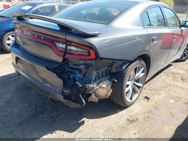 Dodge Charger Sxt
