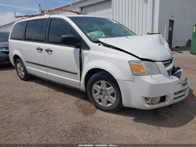 Salvage Dodge Grand Caravan Image