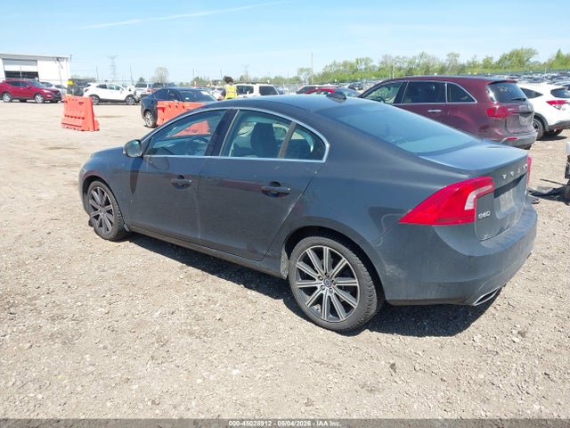 Volvo S60 T6