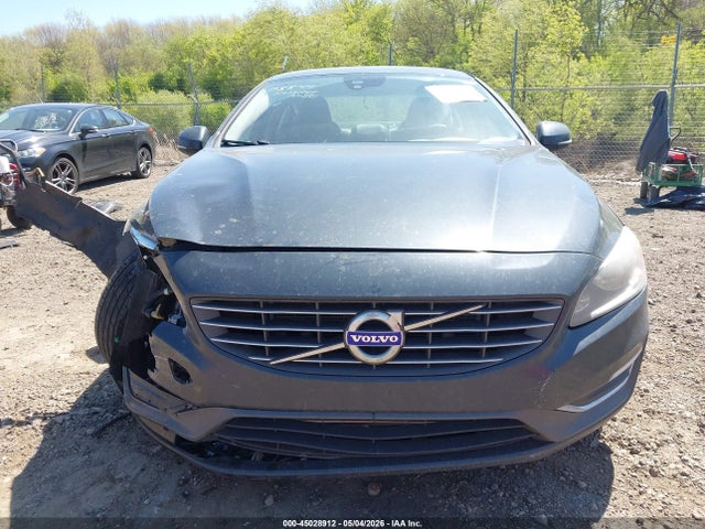 Volvo S60 T6