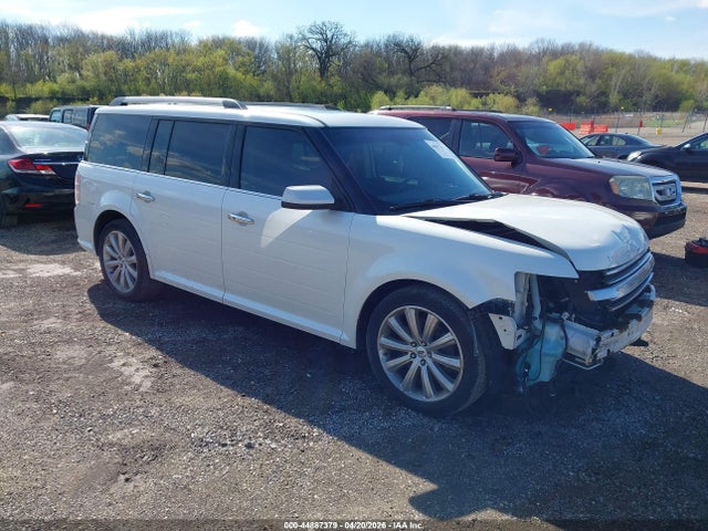 Salvage Ford Flex Image