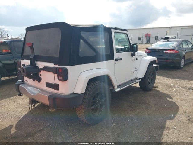 Jeep Wrangler Sahara