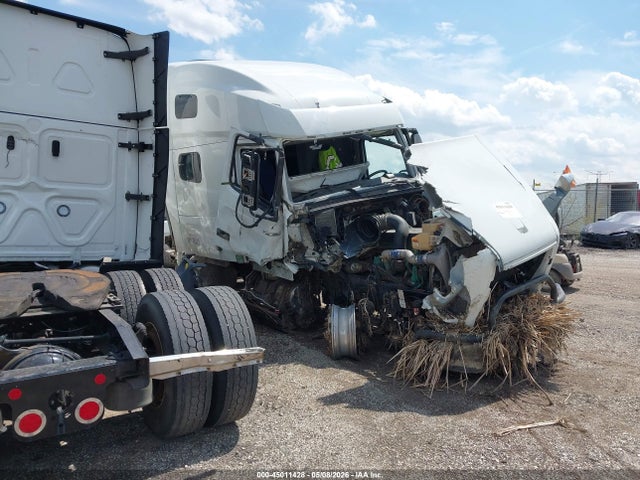 Salvage Volvo Vnl Image