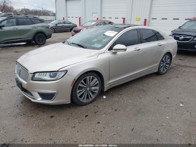 Lincoln MKZ Reserve