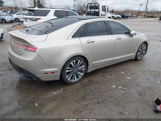 Lincoln MKZ Reserve