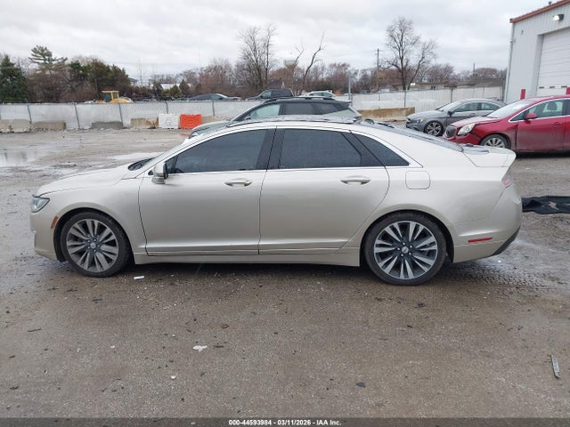 Lincoln MKZ Reserve