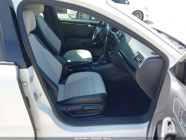 Volkswagen Jetta 1.8t Sport