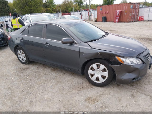 Salvage Toyota Camry Image