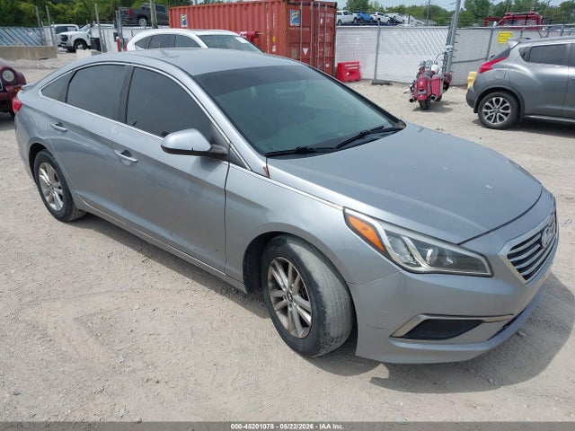 Salvage Hyundai SONATA Image