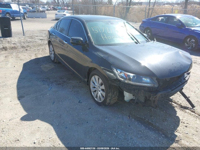 Salvage Honda Accord Image