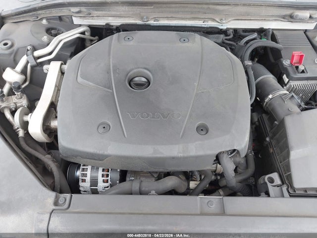 Volvo S90 T5 Momentum