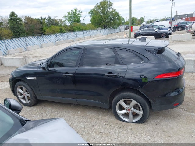 Jaguar F-PACE 30t Premium