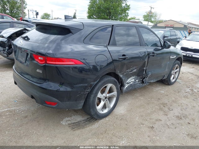 Jaguar F-PACE 30t Premium