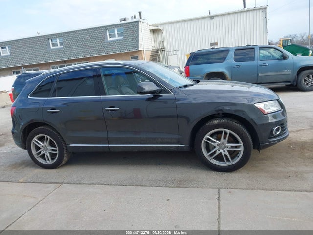 Audi Q5 2.0t Premium