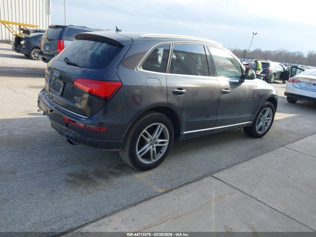 Audi Q5 2.0t Premium