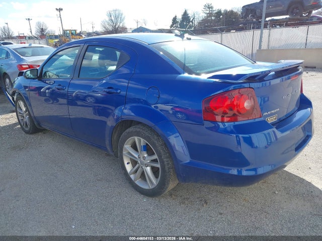 Dodge Avenger Sxt