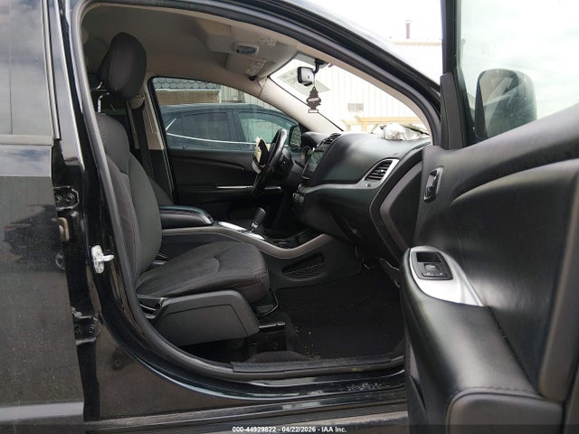 Dodge Journey Se