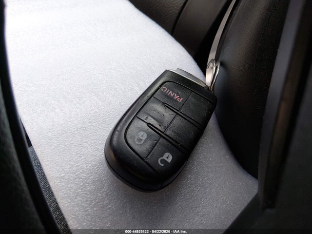 Dodge Journey Se
