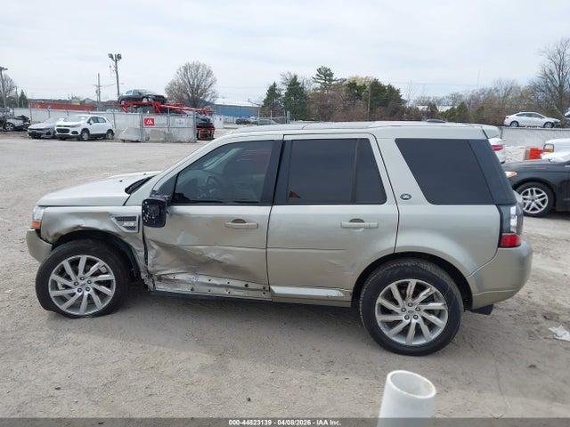 Land Rover LR2