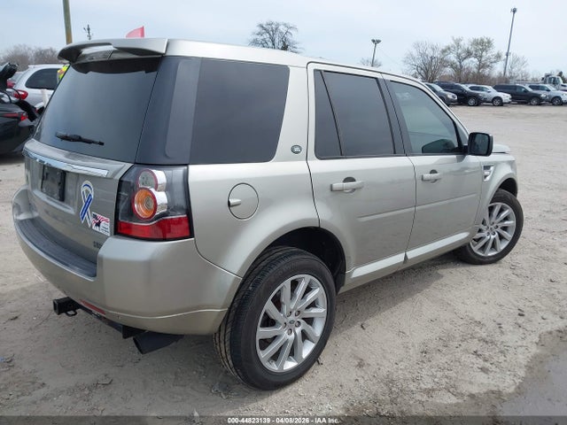 Land Rover LR2