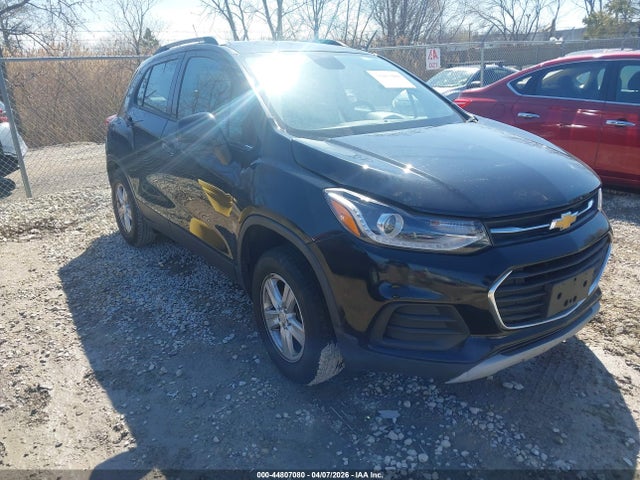 Salvage Chevrolet Trax Image
