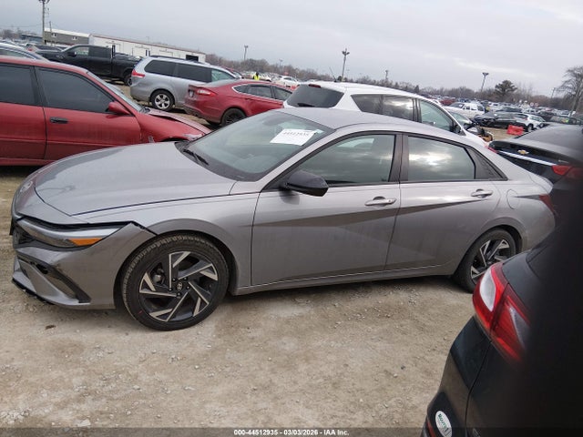 Hyundai ELANTRA Sel Sport