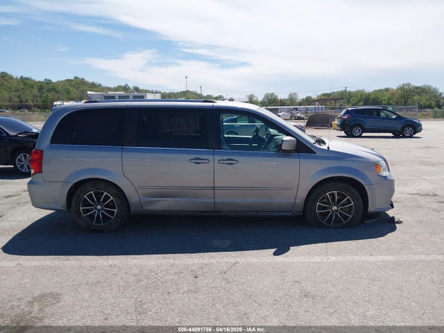 Dodge Grand Caravan Sxt