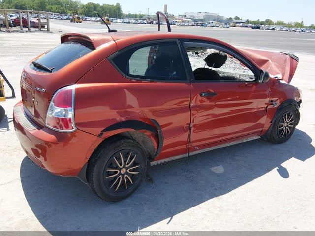 Hyundai ACCENT Gs
