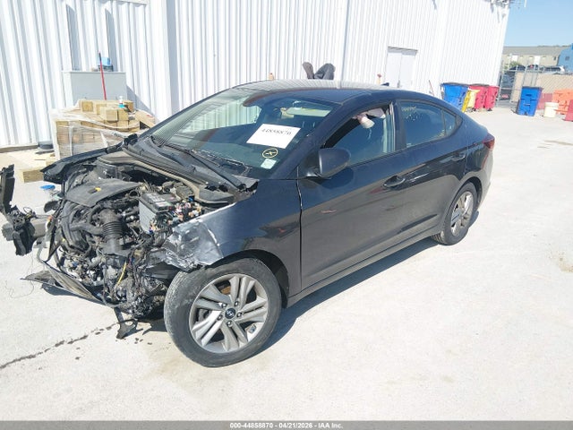 Hyundai ELANTRA Sel