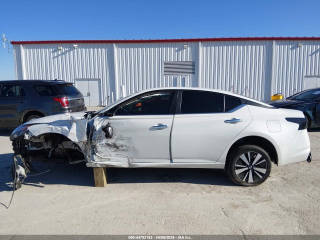 Nissan Altima Sv Fwd