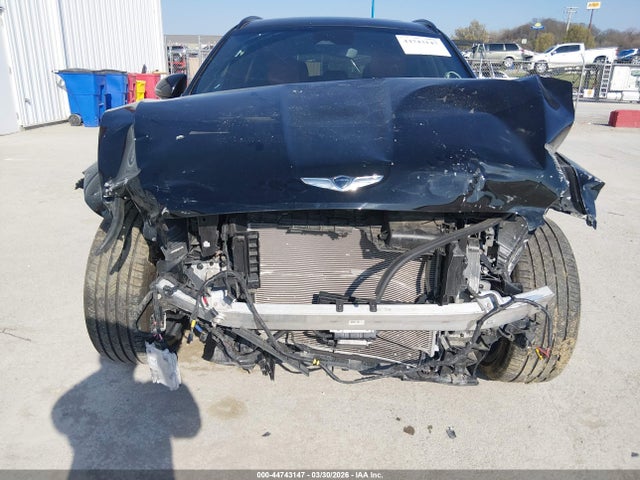 Genesis GV70 2.5t Awd
