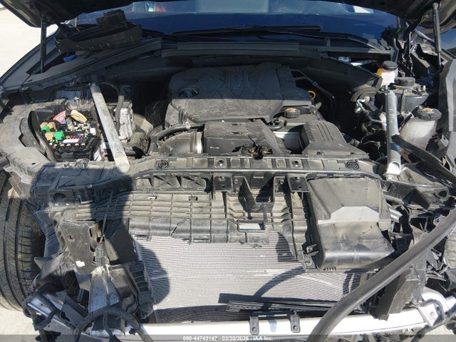 Genesis GV70 2.5t Awd