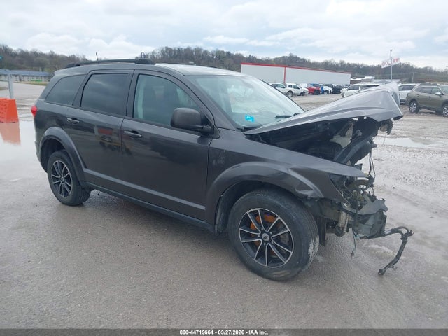 Salvage Dodge Journey Image