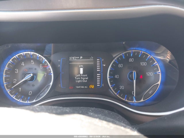 Chrysler Pacifica Touring L
