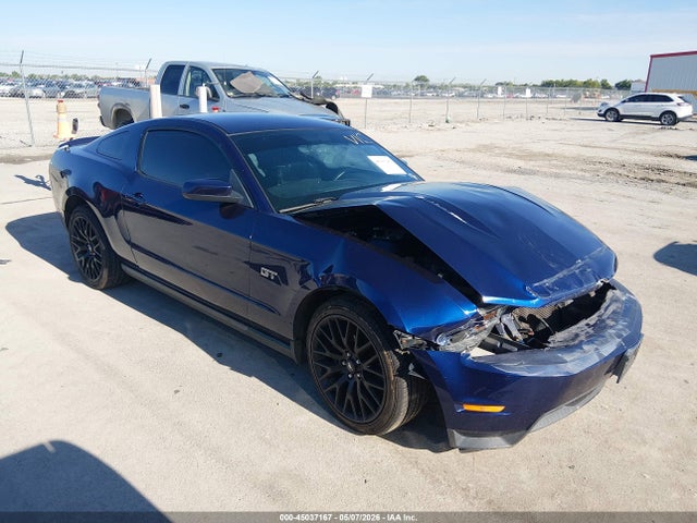 Salvage Ford Mustang Image