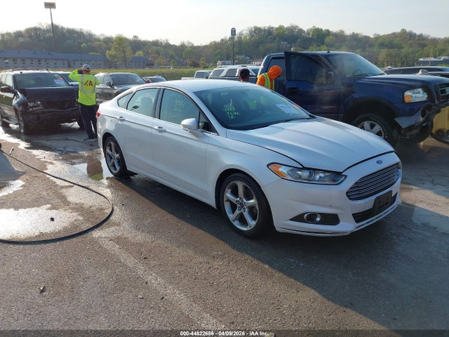 Salvage Ford Fusion Image