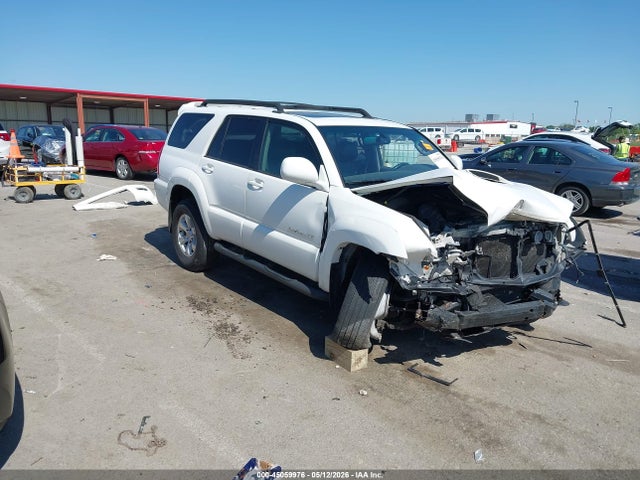 Salvage Toyota 4Runner Image