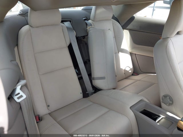 Volvo C70 T5
