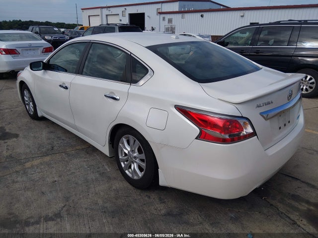 Nissan Altima 2.5 S